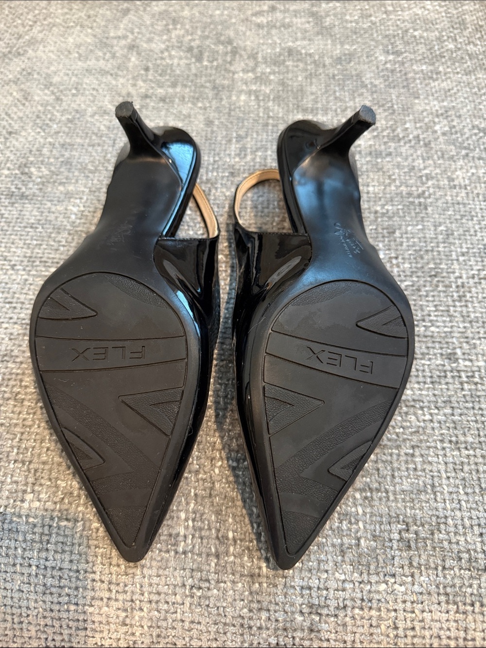 Life Stride Soft System Black Patent Slingback Kitten Heels - Picture 3 of 4
